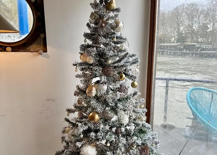 بوتيل Peniche De Charme Dans La Foret Parisienne-cheminee-bulle Exterieure باريس